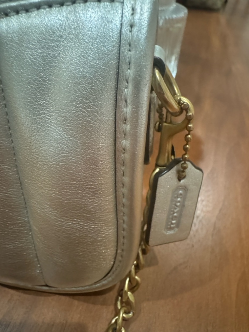 Coach Swinger 20 bag in silver - Picture 3 of 11